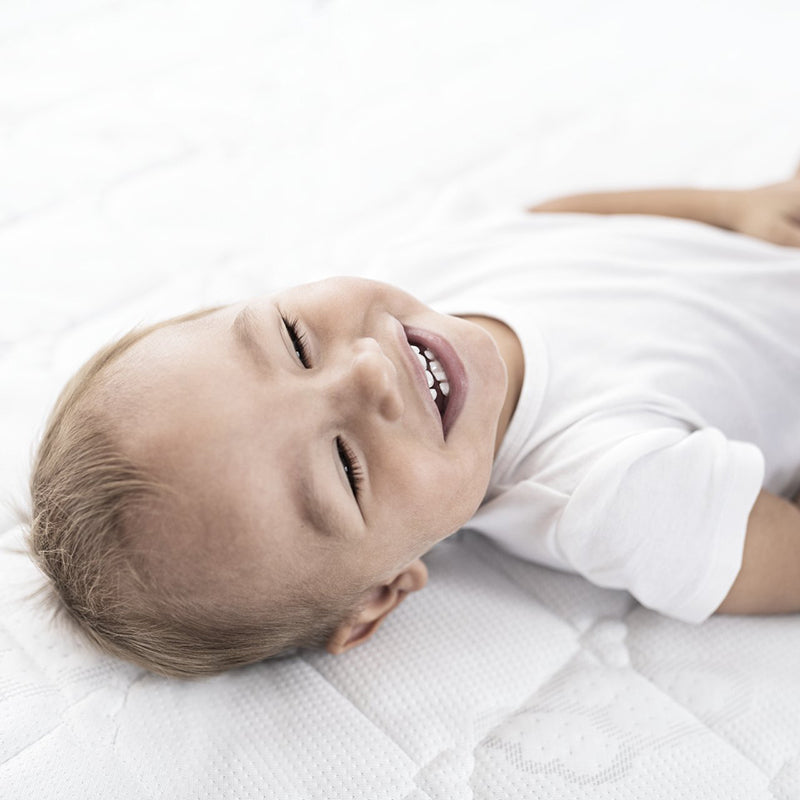 Träumeland® Ovalno ležišče za zibelko Pram Wash 78x36 Träumeland