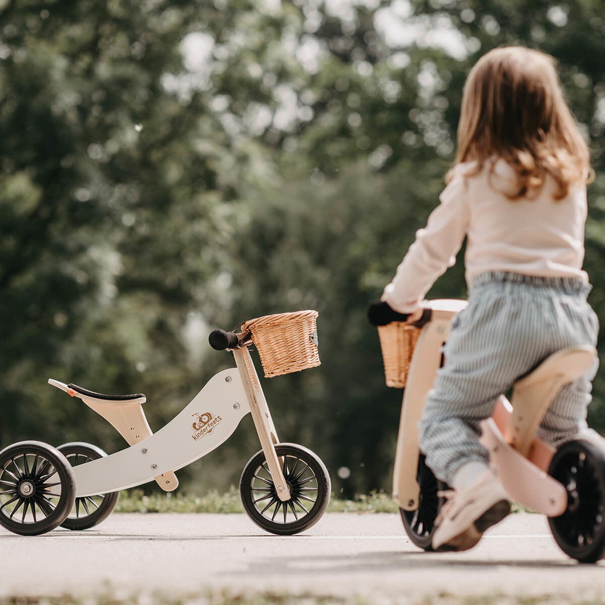 Kinderfeets® Lesen poganjalec Tiny Tot PLUS 2v1 White Kinderfeets