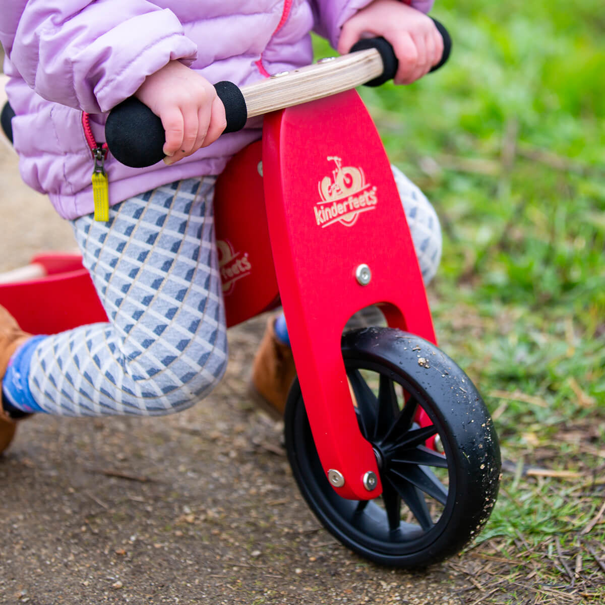 Kinderfeets® Lesen poganjalec Tiny Tot 2v1 Cherry Red Kinderfeets