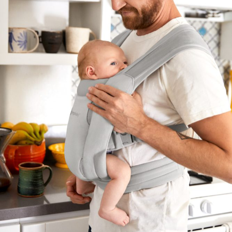 Ergobaby® Nosilka Embrace Air Mesh Soft Grey Ergobaby