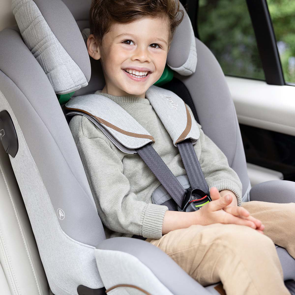 Joie® Otroški avtosedež i-Plenti™ i-Size 2/3 (76-150 cm) Signature Eclipse Joie