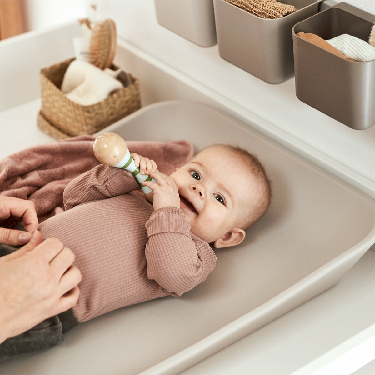 Leander® Previjalna podloga Matty Cappuccino Leander