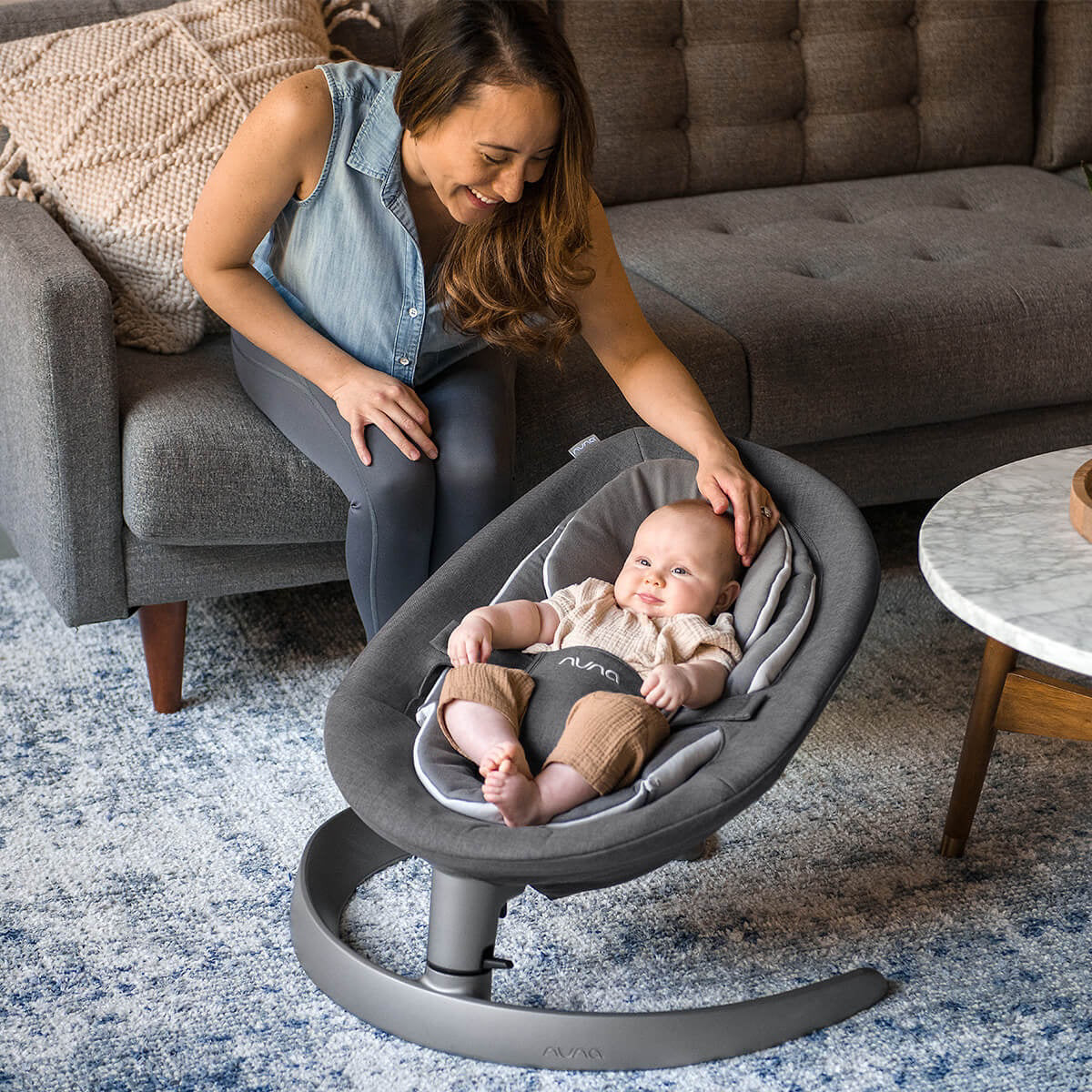 Nuna® Ležalnik Leaf™ Grow z igralnim lokom Driftwood Nuna