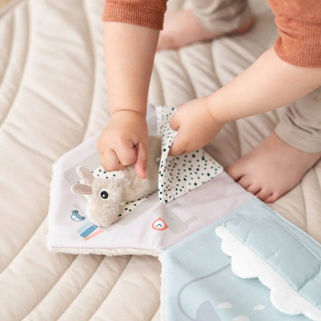 Done by Deer® Mehka knjigica Lalee's home Done by Deer