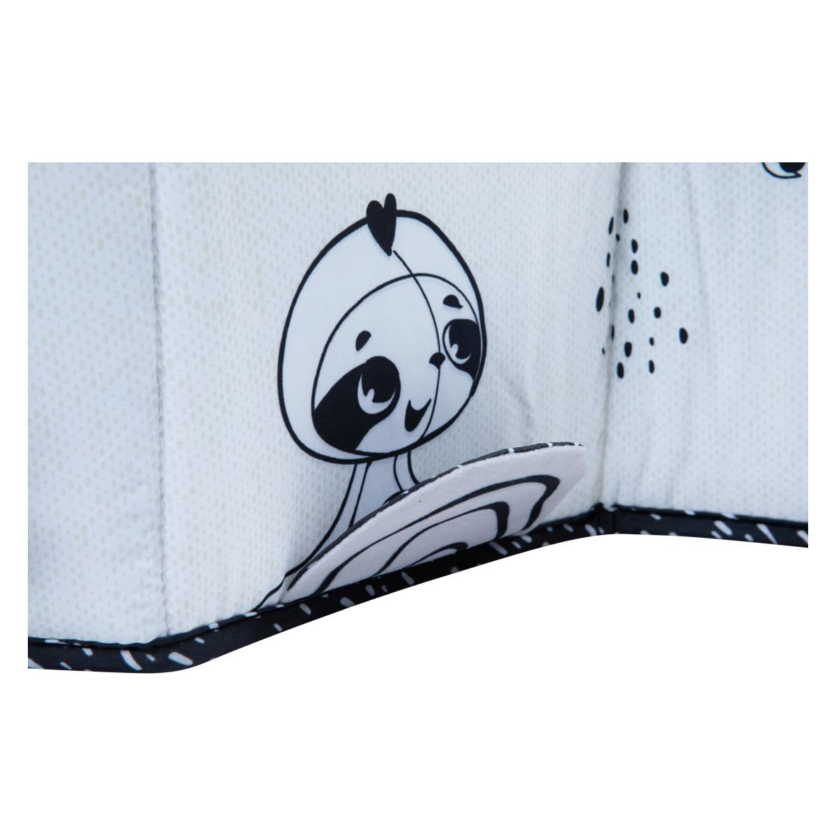 Tiny Love® Obojestranska aktivnostna knjiga Black&White Tiny Love