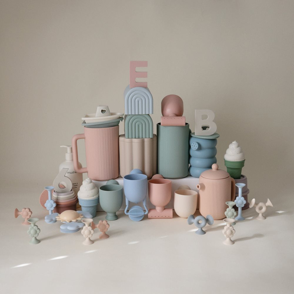 Mushie® Kopalna igrača Pour and Play Mushie