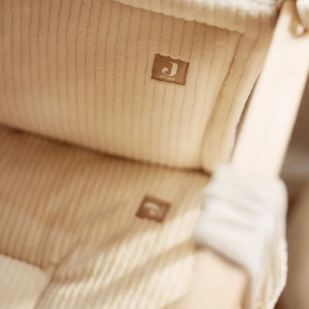 Jollein® Obroba za posteljico Cloudy Rib 180x30 Oatmeal