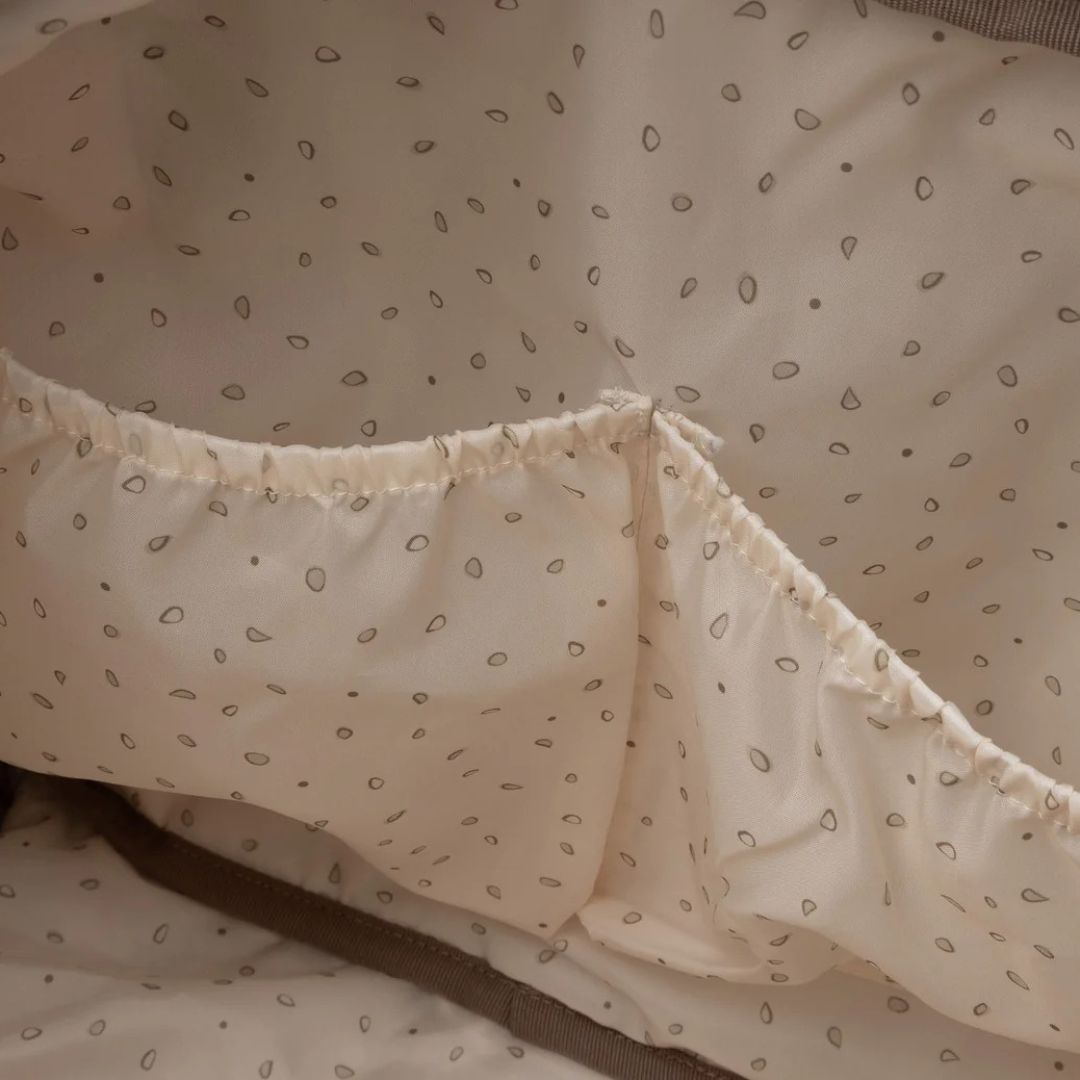 Jollein® Previjalna torba Embossed Milky Coffee Jollein