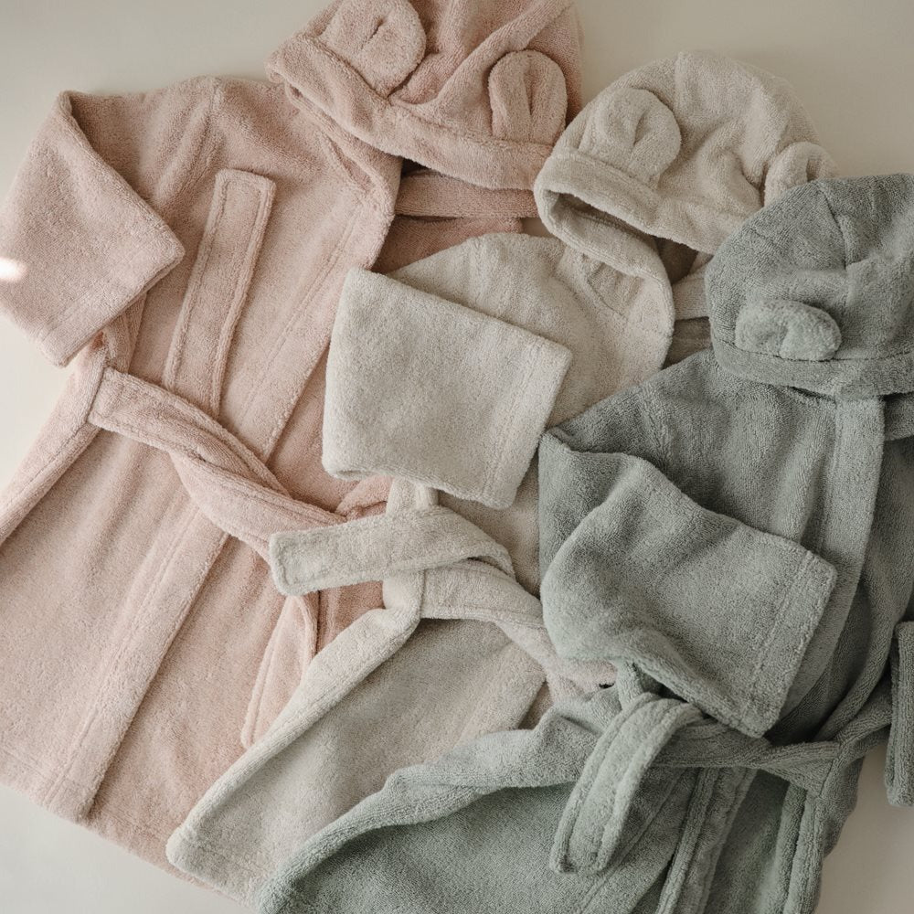 Mushie® Otroški kopalni plašček Bear Moss Mushie